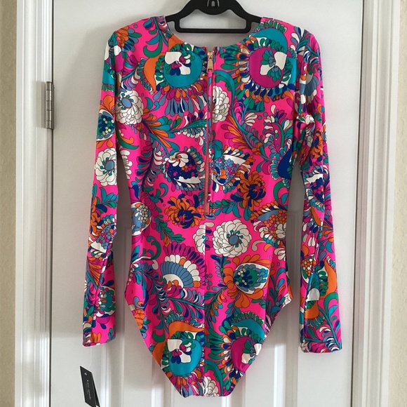 Kate Spade NY Long Sleeve Swimsuit Board Suit Rash Guard Back Zip Radiant Pink - Picture 4 of 15